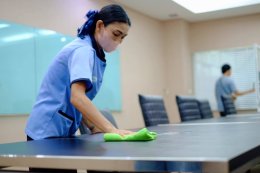 แม่บ้านสัญญาจ้างรายปี ดูแลพื้นที่อย่างต่อเนื่อง ด้วยทีมงานมืออาชีพจาก Cleaning Solution