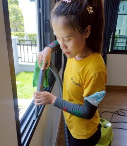 Big Cleaning ก่อนเข้าอยู่บ้านใหม่ จัดการฝุ่น คราบ ก่อสร้าง ขัดพื้น เช็ดกระจก ให้สะอาดพิถีพิถัน