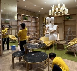 บอกลาฝุ่นสะสม! ชุบชีวิตผ้าม่านและพรมร้านค้าด้วยเทคโนโลยีสตรีมไอน้ำขั้นสูง