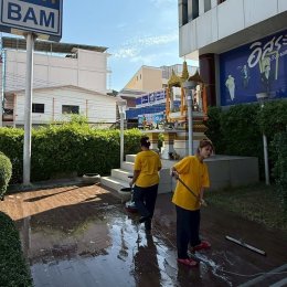 บริการ Big Cleaning ดูแลครบทั้งทางเดิน บันได และพื้นที่หน้าทางเข้าอาคารอย่างหมดจด