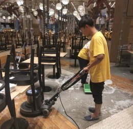 คืนความสะอาดใสไร้คราบมันให้ร้านอาหารด้วยบริการ Big Cleaning