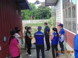 ร่วมสำรวจความเสียหายและเยี่ยมผู้ได้รับผลกระทบจากน้ำแม่ทาไหลกัดเซาะกำแพงบ้านเรือนราษฎรหมู่ที่ 9