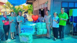 ลงพื้นที่มอบผ้าอ้อมผู้ใหญ่ให้แก่ผู้สูงอายุที่มีภาวะพึ่งพิงในเขตพื้นที่เทศบาลตำบลท่าเชียงทอง