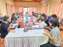 เข้าร่วมการประชุมเพื่อเตรียมงานวันเด็กแห่งชาติและการแข่งขันกีฬาเพื่อเชื่อมความสามัคคีและต้านยาเสพติด