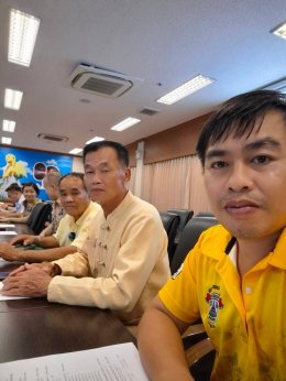 เข้าร่วมประชุมเตรียมความพร้อมป้องกันและแก้ไขปัญหาอุทกภัย และดินถล่ม (พายุคาจิกิ)