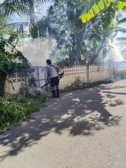 พ่นหมอกควันป้องกันโรคไข้เลือดออก หมู่1 บ้านป่าซางน้อย - หัวฝาย ตำบลบ้านแป้น  อำเภอเมือง จังหวัดลำพูน