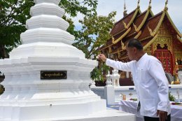 เข้าร่วมงานสรงน้ำดำหัวกู่ครูบา อดีตเจ้าอาวาสวัดสันมะโก หลวงปู่ครูบาอินต๊ะ,หลวงปู่ครูบาสุวรรณ ท่านพระครูโสภิตศีลสังวร