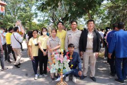 เข้าร่วมพิธีทอดผ้าป่าสามัคคี