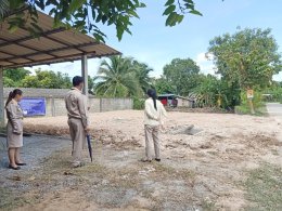  ลงพื้นที่ตรวจเยี่ยมโครงการก่อสร้างระบบระบายน้ำ ด้วยการวางท่อระบายน้ำคอนกรีตเสริมเหล็ก หมู่ที่ 4 บ้านสันมะโก