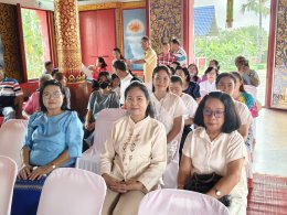 ร่วมทำบุญทอดกฐินสามัคคีเพื่อสมทบทุนในการบูรณะปฏิสังขรณ์เสนาสนะ ทอดถวาย ณ วัดสันมะโก