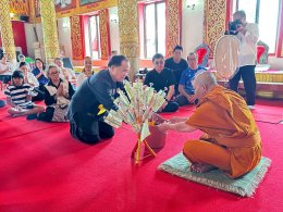 ร่วมกิจกรรมโครงการงานสืบสานประเพณียี่เป็ง ประจำปี 2568