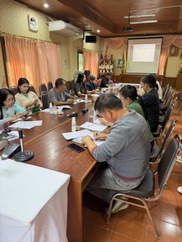เข้าร่วมประชุมคณะกรรมการศูนย์พัฒนาคุณภาพชีวิตผู้สูงอายุและผู้พิการ