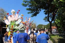 เข้าร่วมพิธีทอดผ้าป่าสามัคคี