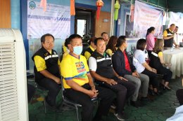 ลงพื้นที่ ติดอาวุธด้านสาธารณสุข หรือ ส่งมอบกระเป๋าพยาบาล พร้อมหน้ากากอนามัย เเละอุปกรณ์ที่จำเป็นให้กับ เครือข่ายอาสาสมัครสาธารณสุขประจำหมู่บ้าน (อสม.)