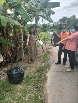 ลงพื้นที่ตรวจสอบขยะที่ตกค้างในบริเวณริมทางสาธารณะในพื้นที่เทศบาลตำบลท่าเชียงทอง