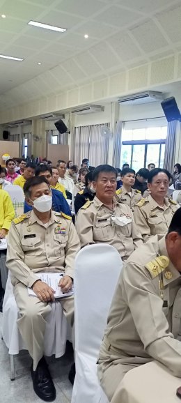 เข้าร่วมการประชุมปรึกษาหารือร่วมกันกับบุคคลเกี่ยวกับแผนพัฒนาจังหวัดลำพูน (พ.ศ.2566-2570)