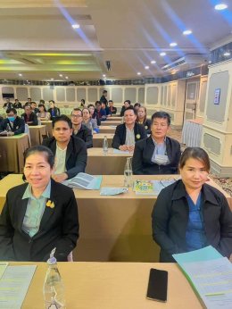 เข้าร่วมอบรมกลยุทธ์และเทคนิคการประชุมสภาท้องถิ่นแบบมืออาชีพ เรียนรู้ความสำเร็จและข้อผิดพลาดจากการปฏิบัติหน้าที่ในช่วงที่ผ่านมา และการปฏิบัติงานภายใต้อำนาจหน้าที่ตามกฎหมายหลัก กฎหมายจัดตั้ง และกฎหมายกำหนดแผนขั้นตอนการกระจายอำนาจที่ปรับปรุงใหม่