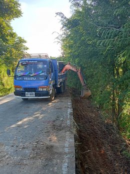  ลงพื้นที่ตรวจเยี่ยมหน้างานโครงการขยายไหล่ทาง ตามใบคำร้องขอ หมู่ที่ 1