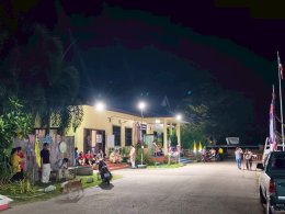 ดำเนินการรับมอบหีบบัตรเลือกตั้งและวัสดุอุปกรณ์ในการเลือกตั้ง และรวมผลการนับคะแนน