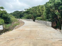 ลงพื้นที่ตรวจเยี่ยมหน้างานโครงการซ่อมแซมถนนคอนกรีตเสริมเหล็กหมู่ที่ 9