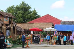 เข้าร่วมพิธีเปิด กาดชุมชนวิถีคนยอง ตำบลหนองยวง อำเภอเวียงหนองล่อง จังหวัดลำพูน