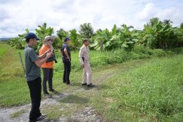ลงพื้นที่สำรวจลำเหมืองกรณีน้ำท่วมขังถนนทางเข้าสวน หมู่ที่ 2