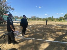 ดำเนินการควบคุมดูแลการจัดสนามกีฬาเทศบาล เพื่อเตรียมการแข่งขันกีฬาเชื่อมความสามัคคีต้านยาเสพติด เทศบาลตำบลท่าเชียงทอง