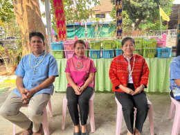 ร่วมกิจกรรม จุ้มอก เย็นใจ๋ สระเกล้าดำหัว ประเพณีปี๋ใหม่เมือง