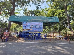 ติดตั้งธงแดงตามจุดทางโค้งอันตรายเสี่ยงอุบัติเหตุและได้ติดตั้งป้ายเตือนเมาไม่ขับทั้ง4หมู่บ้านในเขตเทศบาลตำบลท่าเชียงทอง