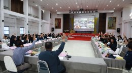  เข้าร่วมประชุมคณะกรรมการพัฒนาและประชาคมท้องถิ่น