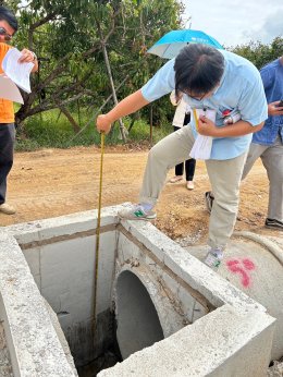 ลงพื้นที่ตรวจหน้างาน โครงการก่อสร้างถนนคอนกรีตเสริมเหล็กสายซอยข้างบ้านโกตา หมู่ที่ 2 บ้านสันมะกรูด