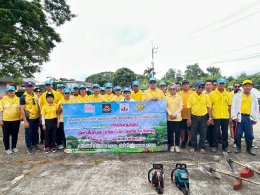 จัด"กิจกรรมปรับปรุงภูมิทัศน์ ตัดกิ่งไม้ที่บดบังทัศนะวิสัย จุดเสี่ยงอุบัติเหตุ ในเขตพื้นที่เทศบาลตำบลท่าเชียงทอง"