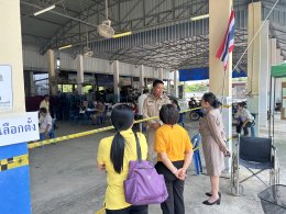 ออกตรวจเยี่ยมและสังเกตุการณ์ ณ หน่วยเลือกตั้ง ในเขตเทศบาลตำบลท่าเชียงทอง