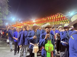 เข้าร่วมพิธีเปิดงานเทศกาลโคมแสนดวงที่เมืองลำพูน ประจำปี 2568 