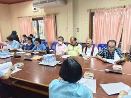 เข้าร่วมประชุมคัดเลือกคณะกรรมการบริหารชมรมผู้สูงอายุเทศบาลตำบลท่าเชียงทองแทนคณะกรรมการบริหารชมรมผู้สูงอายุที่หมดวาระ