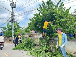 จัด"กิจกรรมปรับปรุงภูมิทัศน์ ตัดกิ่งไม้ที่บดบังทัศนะวิสัย จุดเสี่ยงอุบัติเหตุ ในเขตพื้นที่เทศบาลตำบลท่าเชียงทอง"