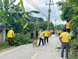 จัด"กิจกรรมปรับปรุงภูมิทัศน์ ตัดกิ่งไม้ที่บดบังทัศนะวิสัย จุดเสี่ยงอุบัติเหตุ ในเขตพื้นที่เทศบาลตำบลท่าเชียงทอง"