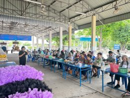 ส่งเสริมอาชีพการทำดอกไม้จันทร์และพวงหรีด หมู่ที่ 1 บ้านป่าซางน้อย
