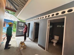 ลงพื้นที่ตรวจเยี่ยมหน้างานโครงการปรับปรุงซ่อมแซมอาคารจัดเก็บอุปกรณ์ภายในหมู่บ้าน หมู่ที่ 9