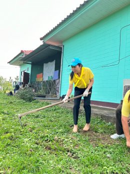 กิจกรรมจิตอาสาพัฒนาทำความสะอาด ปลูกต้นไม้ ปรับปรุงภูมิทัศน์บริเวณรอบสำนักงานเทศบาลตำบลท่าเชียงทอง เนื่องในวัน "สิ่งแวดล้อมไทย" ประจำปี 2566