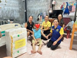 ลงพื้นที่มอบผ้าอ้อมผู้ใหญ่ ตามโครงการสนับสนุนผ้าอ้อมผู้ใหญ่สำหรับบุคคลที่มีภาวะพึ่งพิง และบุคคลที่มีภาวะปัญหาการกลั้นปัสสาวะหรืออุจจาระไม่ได้ ปีงบประมาณ 2567