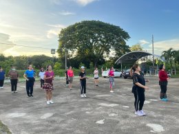 จัดกิจกรรมออกกำลังกายเพื่อสุขภาพตามโครงการ TO BE NUMBER ONE (เป็นหนึ่งโดยไม่พึ่งยาเสพติด)