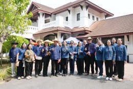 ร่วมพิธีรดน้ำดำหัวผู้ว่าราชการจังหวัดลำพูนและนายกเหล่ากาชาดจังหวัดลำพูน