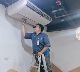 ทีมช่างประจำอาคาร ดูแลรักษาระบบต่างๆ ภายในอาคารอย่างต่อเนื่อง