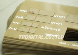 พิมพ์ลายบนแผ่นอะคริลิคป้ายตู้น้ำมัน