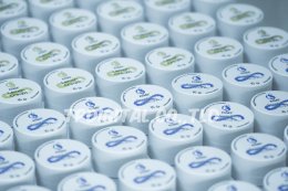 พิมพ์โลโก้บน กระปุกฝาครีม