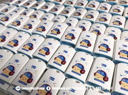 สกรีนโลโก้บนบน Power Bank ลาย VB , Lactasoy วัสดุเป็นพาวเวอร์แบงค์พลาสติกสีขาว ก้นฟ้า