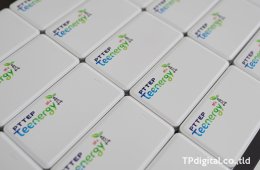 สกรีน Power Bank สกรีนพาวเวอร์แบงค์สีขาว ลาย PTTEP Teenergy