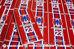 งานสกรีนโลโก้ลงบน Power Bank สกรีนลายตามตำแหน่งที่ต้องการ พิมพ์ด้วยหมึก uv ด้วนระบบสี C M Y K W Cr Primer