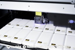 งานสกรีนโลโก้ลงบน Power Bank สกรีนลายตามตำแหน่งที่ต้องการ พิมพ์ด้วยหมึก uv ด้วนระบบสี C M Y K W Cr Primer
